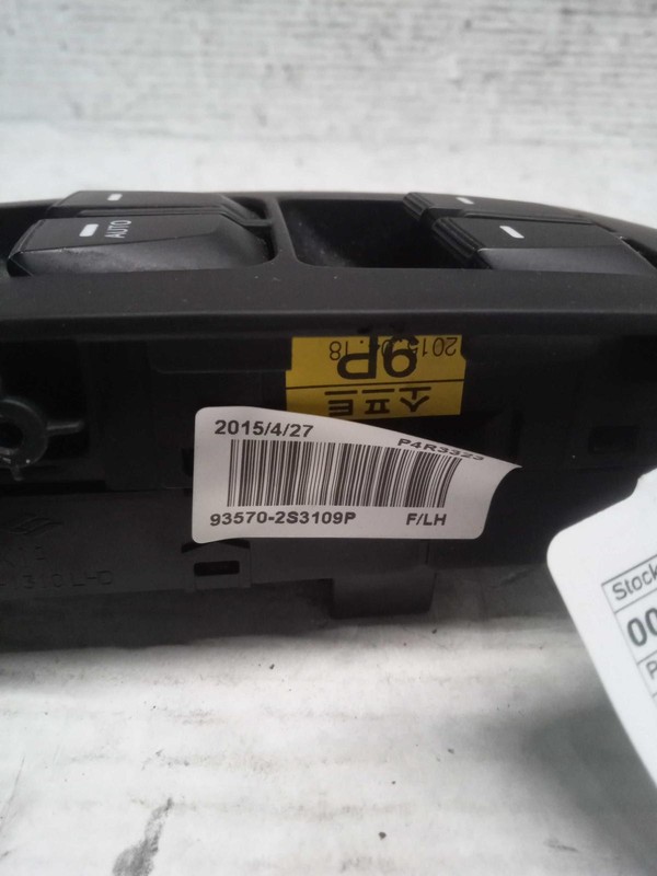 2016 Hyundai Elantra Steering Column Control Switch OEM Black 934103X710