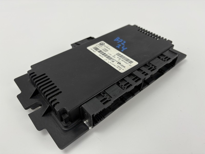 07-10 BMW E90 E91 E92 E93 328i PL2FRM2 FOOTWELL CONTROL MODULE 9204527 OEM