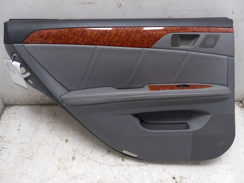 07 TOYOTA AVALON LIMITED REAR DRIVER LEFT DOOR PANEL LEATHER GRY-LB16
