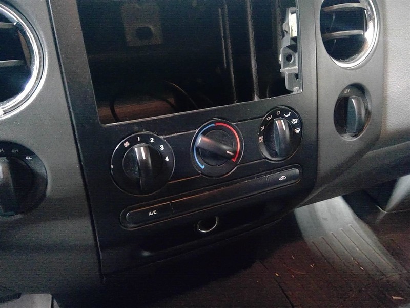 Temperature Control With AC Fits 04-08 FORD F150 PICKUP 1723986