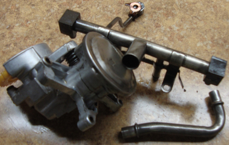 07 Yamaha Royal Star Venture XVZ13 XVZ 1300 Engine Oil Pump Parts Gear Screen N5