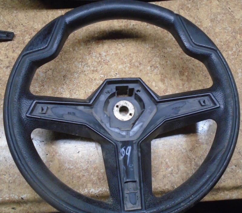 2016 Polaris Slingshot Sling Shot Steering Wheel 16