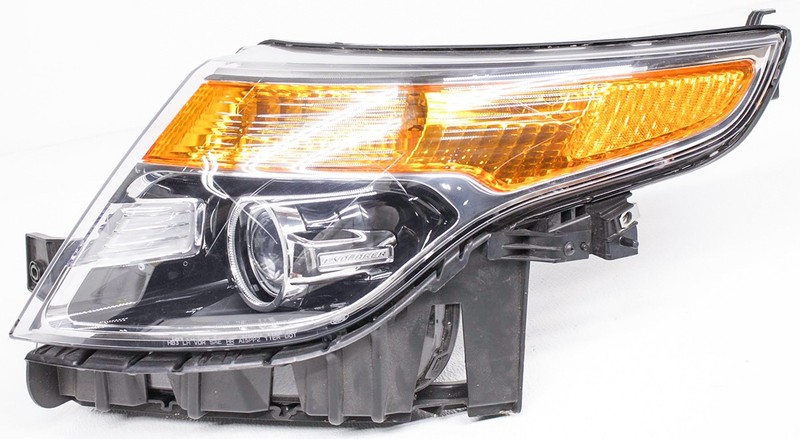 OEM Ford Explorer Left Halogen Headlamp DB5Z-13008-B - 2 Tabs Missing