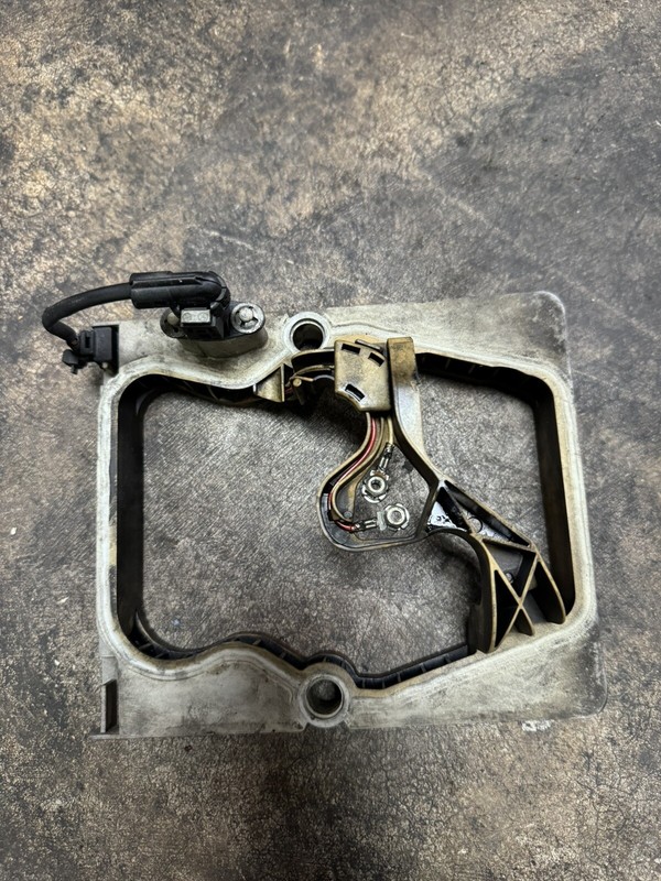 2009 Mercedes MBE400 Injector Wire Hanness -1303071653001839