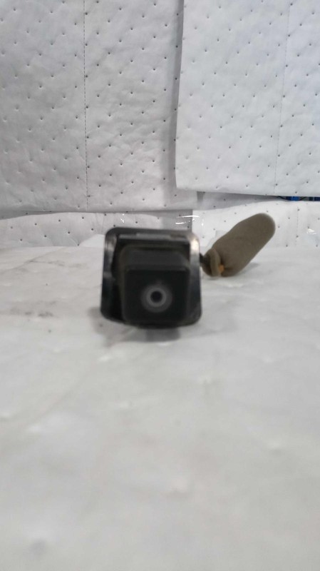 2011 MERCEDES E-CLASS Park Assist Camera OEM Black 2078200797 130K Miles