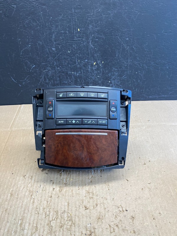 2004 2005 2006 Cadillac SRX AC Heater Climate Control Panel ac4570 DG