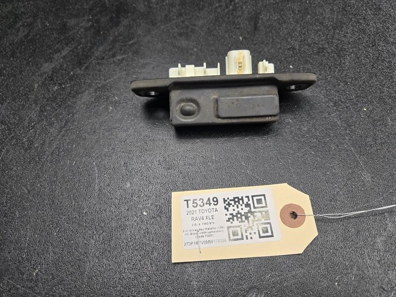 Liftgate Release Switch 2021 Toyota RAV4 84840-47040 2019 2020 2022 2023 - 2025