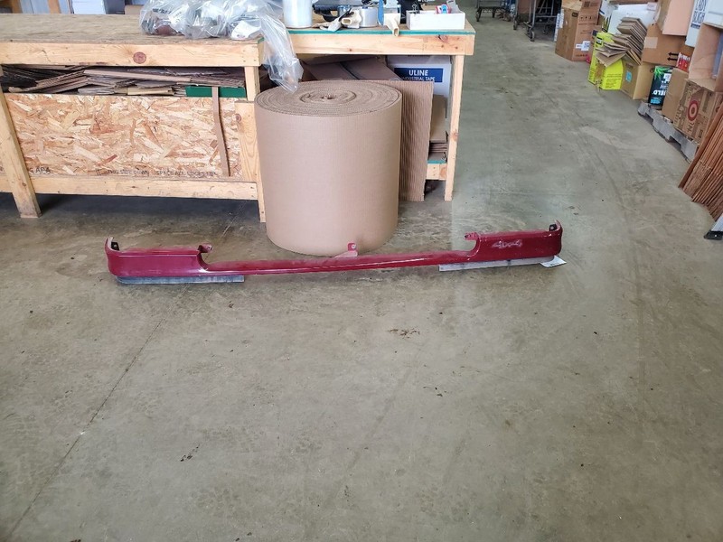 F1501989 Bumper Filler Panel 302268