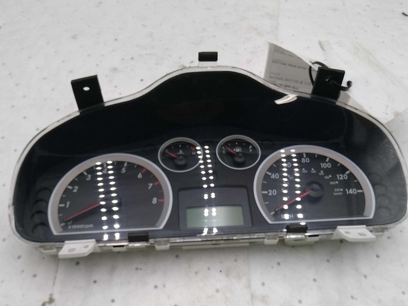 2006 Hyundai Santa Fe Speedometer Gauge Black OEM 9400126760, 145K Miles