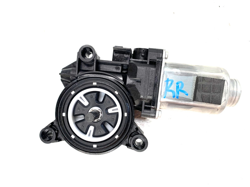21-23 KIA SELTOS REAR RIGHT DOOR WINDOW REGULATOR MOTOR #A0.22