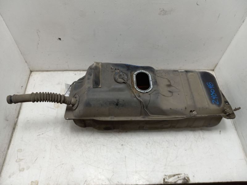96-00 TOYOTA 4RUNNER BASE 2.7L RWD AT GAS FUEL TANK