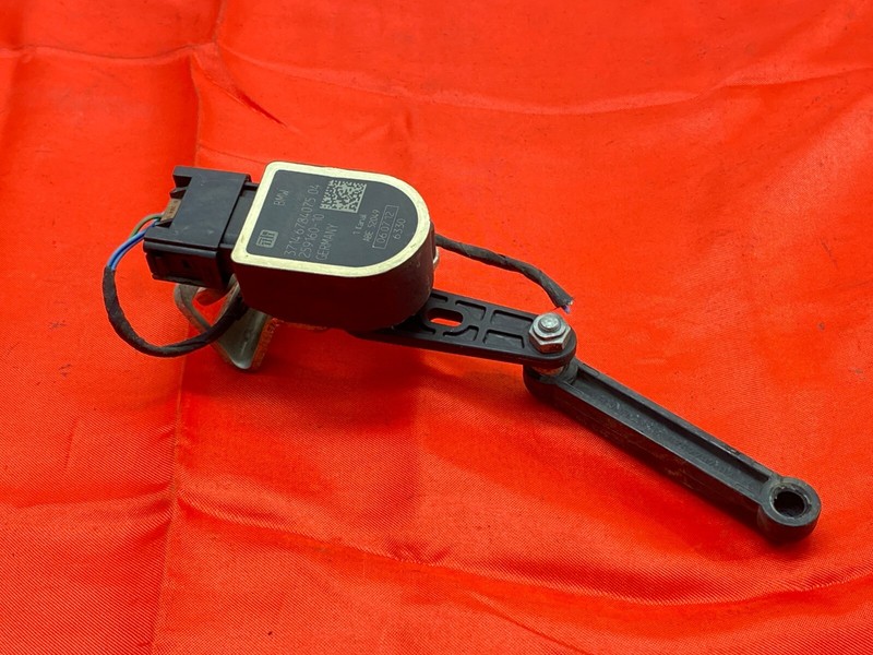 BMW F10 F30 F80 F82 G12 G30 G82 F13 Suspension Headlight Height Level Sensor OEM