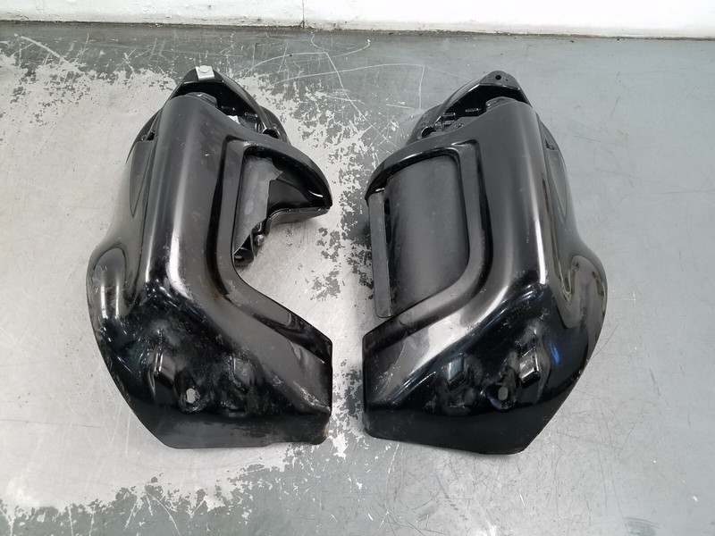 2010 09 13 Harley Davidson CVO Ultra Lower Leg Fairings / Compartments#7540 V7