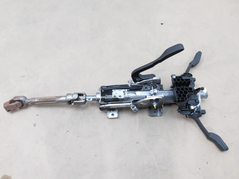 Volkswagen Jetta GLI 2022 Manual Steering Column Assembly 18-25 *