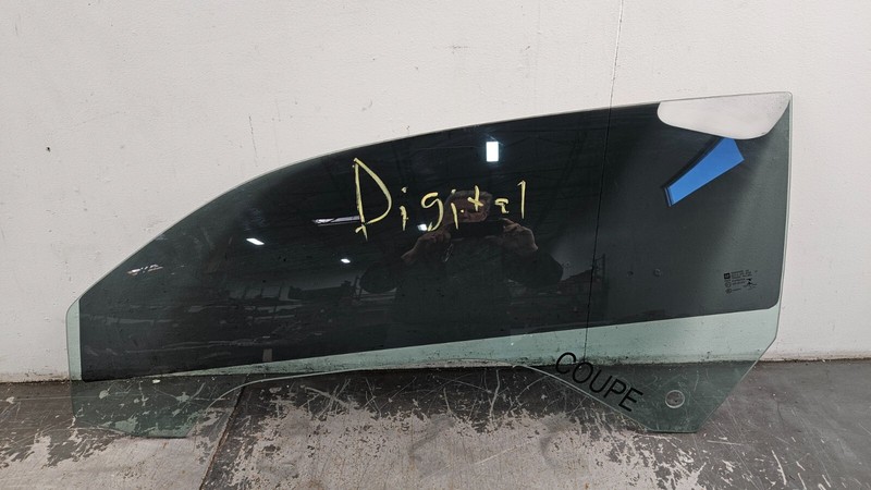 2013 Camaro ZL1 Left Driver Door Glass #3218 Q2