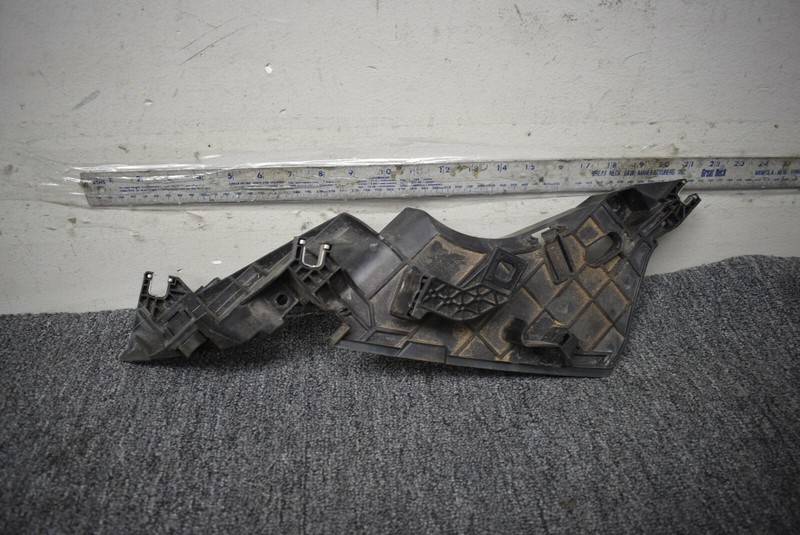 BMW HEADLIGHT BRACKET FACTORY OEM