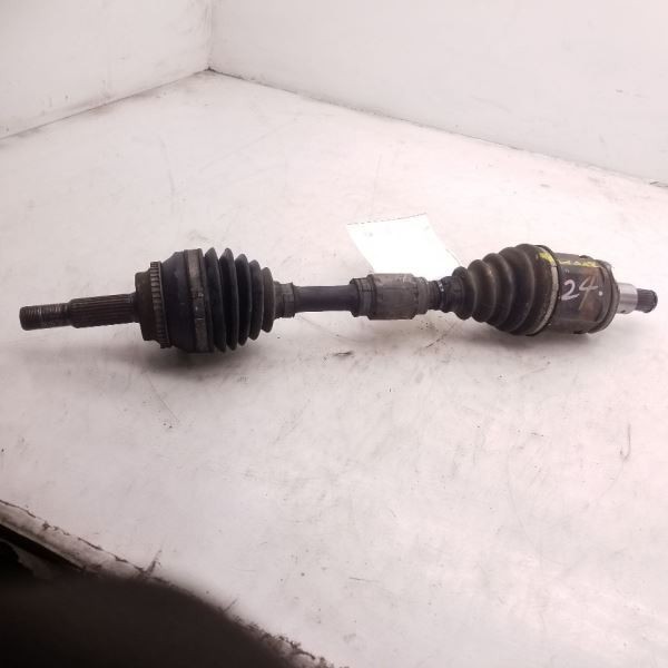 01-07 TOYOTA HIGHLANDER 4WD AT DRIVER SIDE FRONT AXLE SHAFT