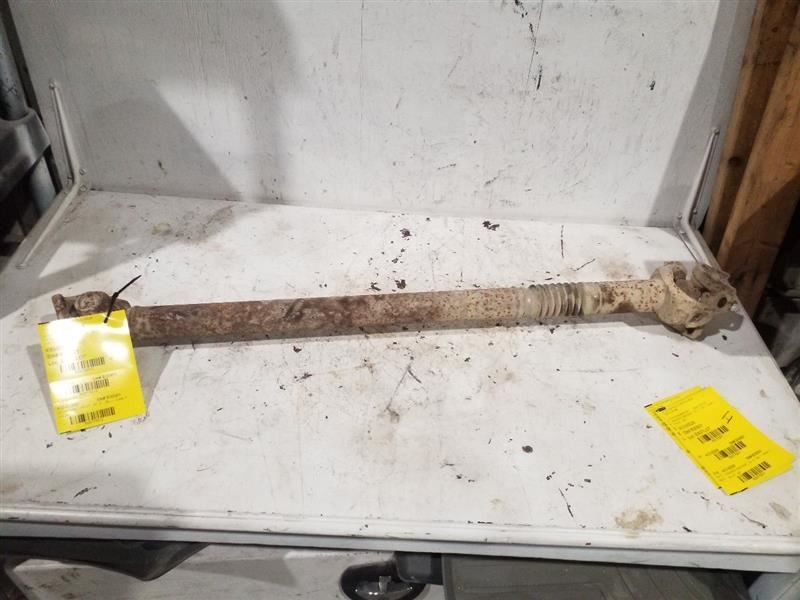 Front Drive Shaft Fits 03-05 EXPEDITION 3170312