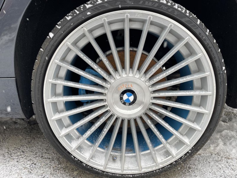 2016-2022 BMW 750i LEFT REAR 22'' SILVER STAGGERED CONCAVE WHEEL 64904