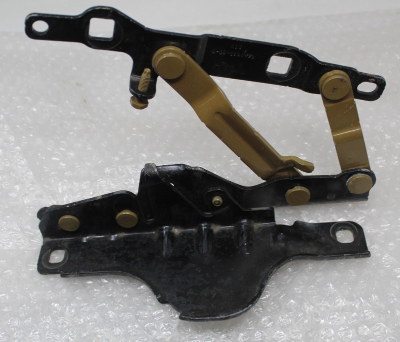 OEM 2021-2024 TESLA MODEL S HOOD HINGE LEFT DRIVER1586545-00-B Genuine