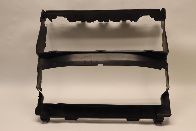 2013-2022 RANGE ROVER L405 3.0L DIESEL RADIATOR AIR DELFECTOR BAFFLE SHROUD OEM