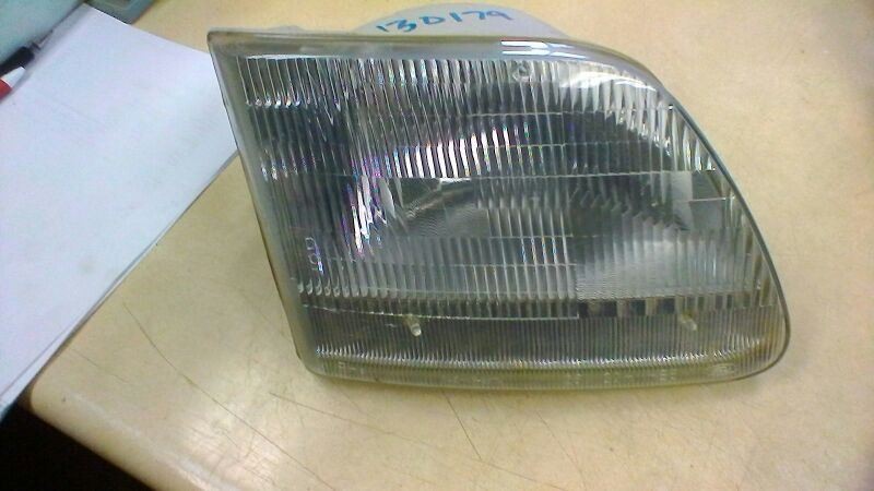 Passenger Headlight Heritage Fits 97-04 FORD F150 PICKUP 69728