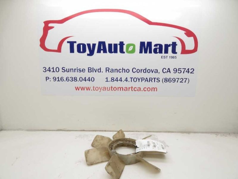80 81 82 83 84 85 TOYOTA PICKUP DELUXE 2.4L 4WD MT RADIATOR FAN BLADE