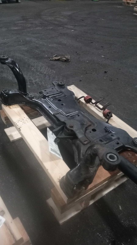 2006 MAZDA 3 Frame Crossmember OEM Silver 146K Miles Warranty NJ25-13384-368175