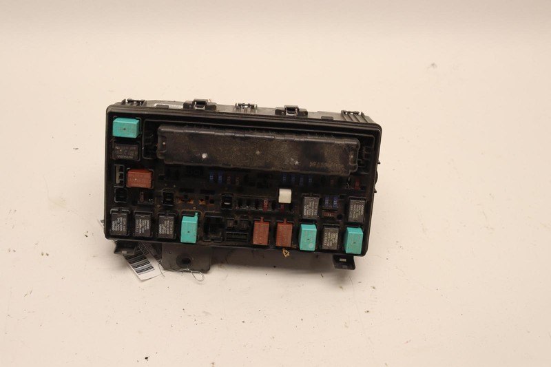 2011-2017 HONDA ODYSSEY EXL ENGINE COMPARTMENT RIGHT JUNCTION FUSE RELAY BOX OEM