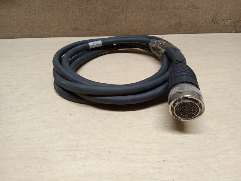 Allen-Bradley BULLETIN 2090 2090-XXNFMP-S03 Series C Feedback Cable