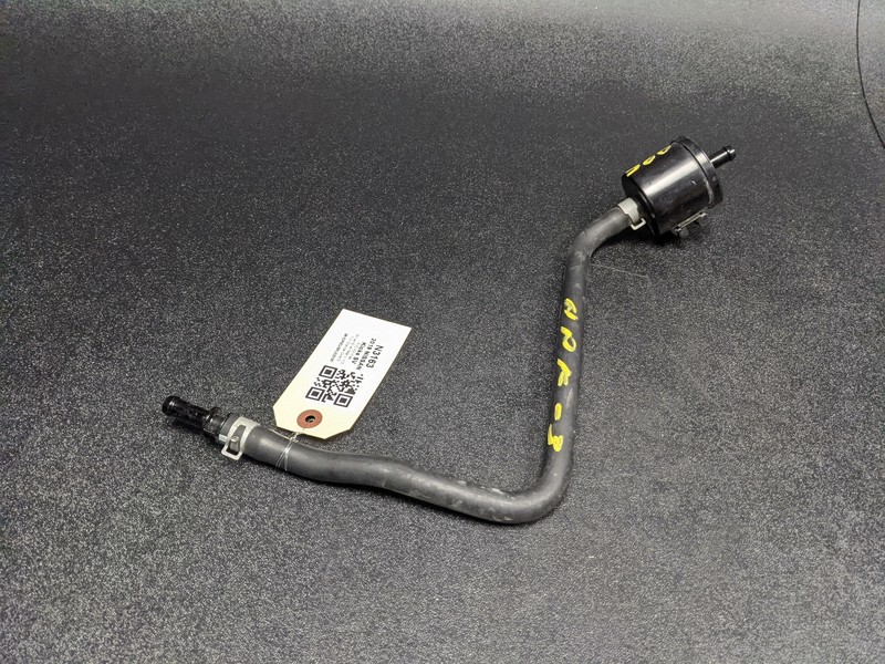 Fuel Vapor Canister Vacuum Valve w/ Hose 2019 Nissan Kicks 14958-5RL0A 2018 2020