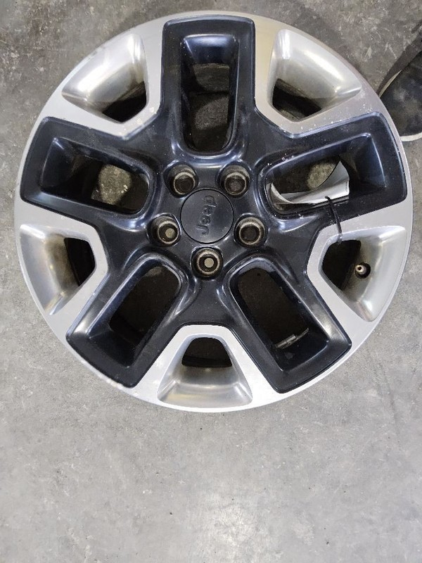 2017-2018 Jeep Compass Wheel Rim 17x6-1/2 Aluminum Polished w/Black Face Opt WFC
