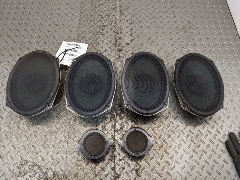 Fits 2014 - 2023 JEEP CHEROKEE Front & Rear Door Speaker Set Of 6 050910 118