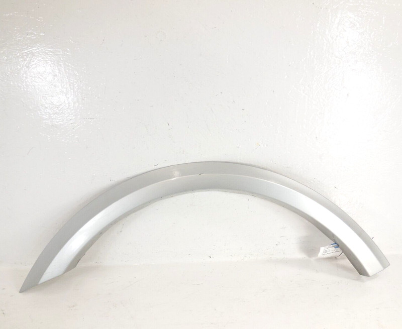 2008 08 Mercedes-Benz ML63 AMG Rear Wheel Arch Flare Moulding Right RH OEM