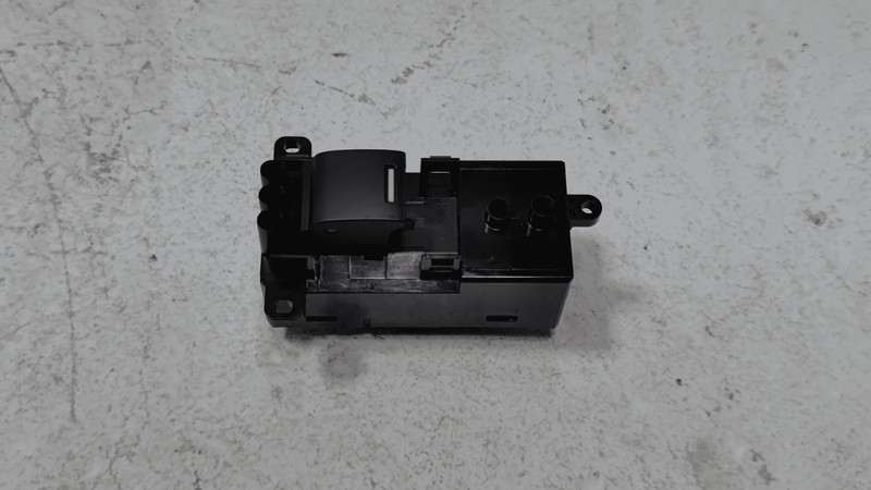 2016-2022 HONDA PILOT REAR RIGHT OR LEFT DOOR WINDOW CONTROL SWITCH OEM