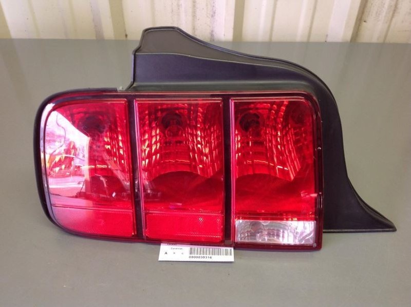 Left Driver Side Tail Light Lamp Fits 2005-2009 Ford Mustang 64277