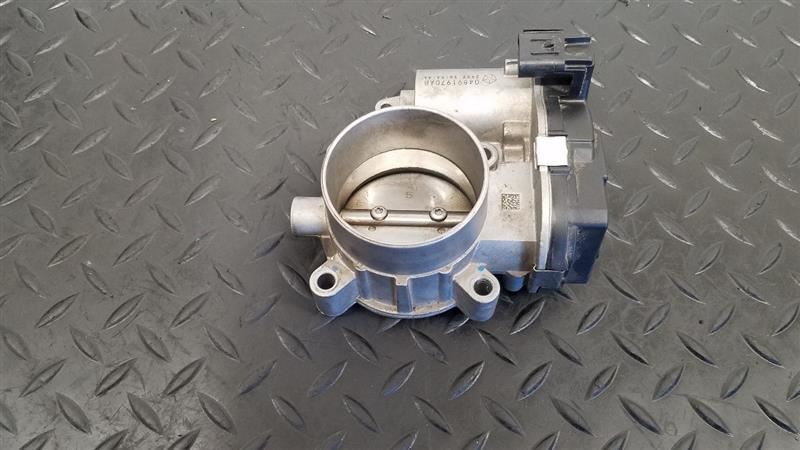 14-19 Jeep Cherokee 2.4L Throttle Body Valve Assembly OEM 4891970AC
