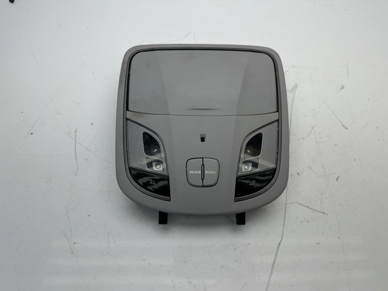 2012-2014 Hyundai Sonata Overhead Console Dome Map Light 92800-3S05X OEM