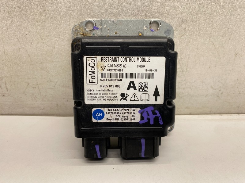 2013-2016 FORD ESCAPE RESTRAINT CONTROL MODULE NOT DEPLOYED OEM