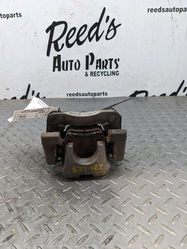 Driver Caliper Rear Manual Parking Brake Fits 18-23 CAMRY 1052314