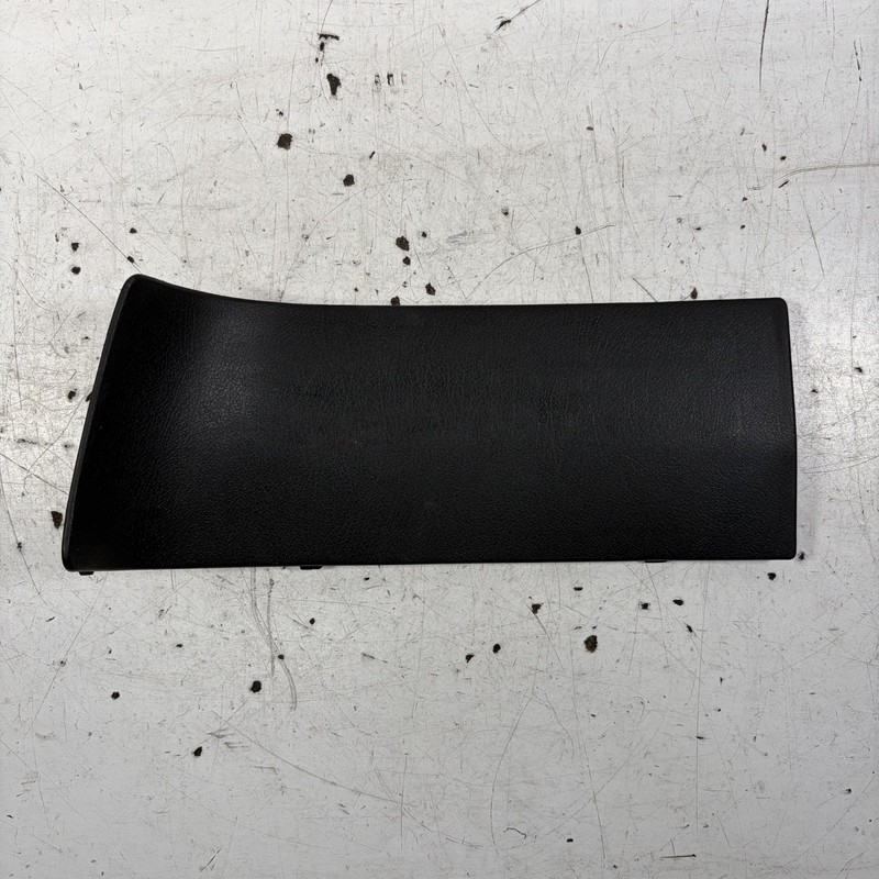 90-91 Honda CRX Right Tail Light Inner Lid Cover Black 83736-SH2-000ZE OEM
