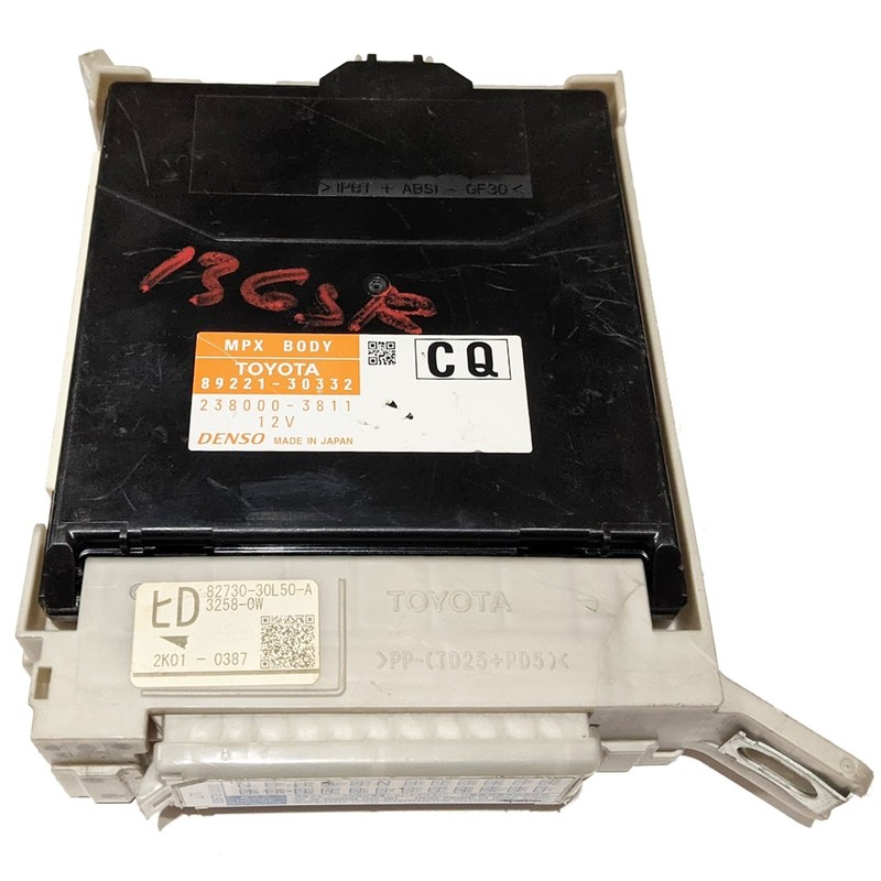 OEM Rear Body Junction Fuse Box Lexus GS350 GS450h 2013-2015 / 89221-30332
