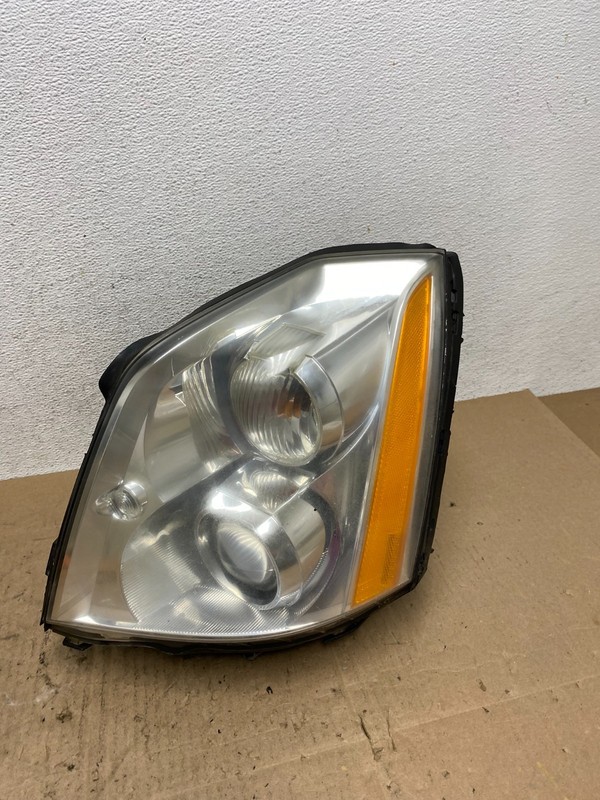 2006 to 2011 Cadillac DTS Left Driver Lh Xenon Hid Headlight Oem AE6501 DW