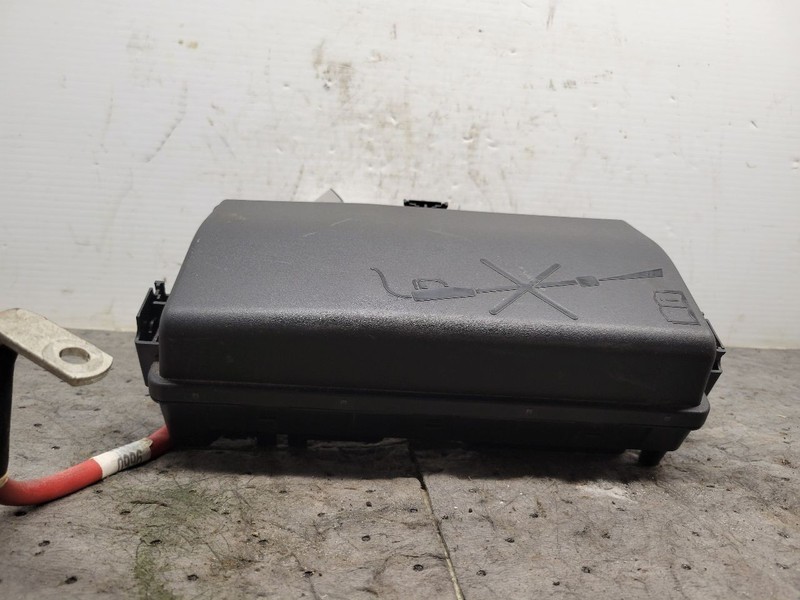 Fuse Junction Box Engine California Emission Opt NU6 Fits 14-16 LACROSSE 1619710