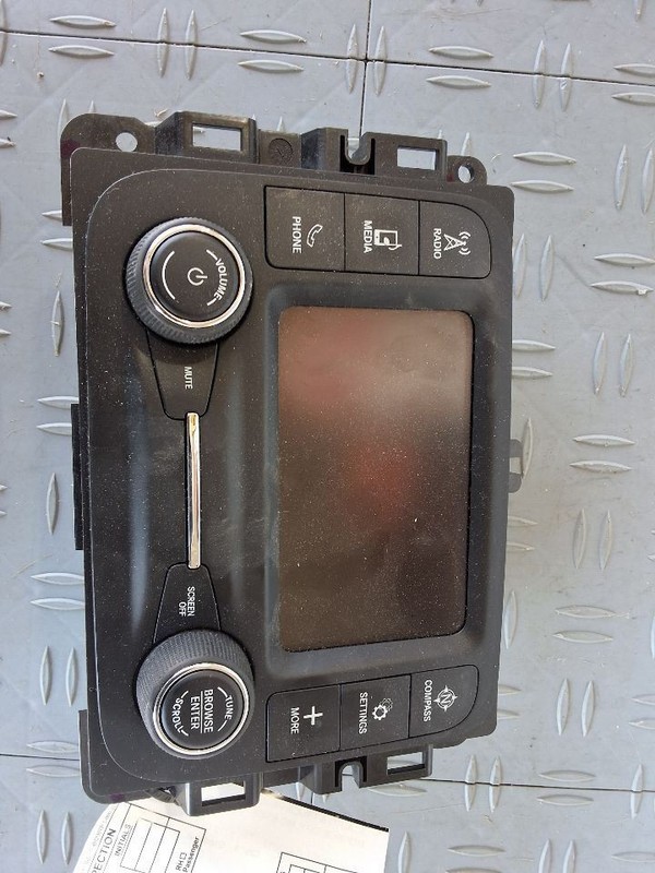 2017-2020 Jeep Compass Radio 5" Display Screen and Receiver ID 68292817AJ
