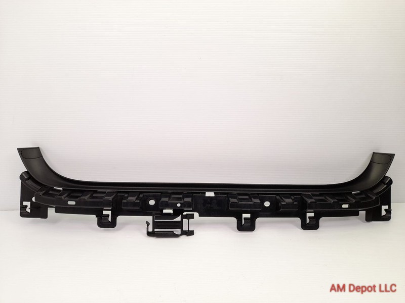 2007 BMW 335i 335xi 328xi 328i E90 Sedan Rear Bumper Cover Center Guide Bracket