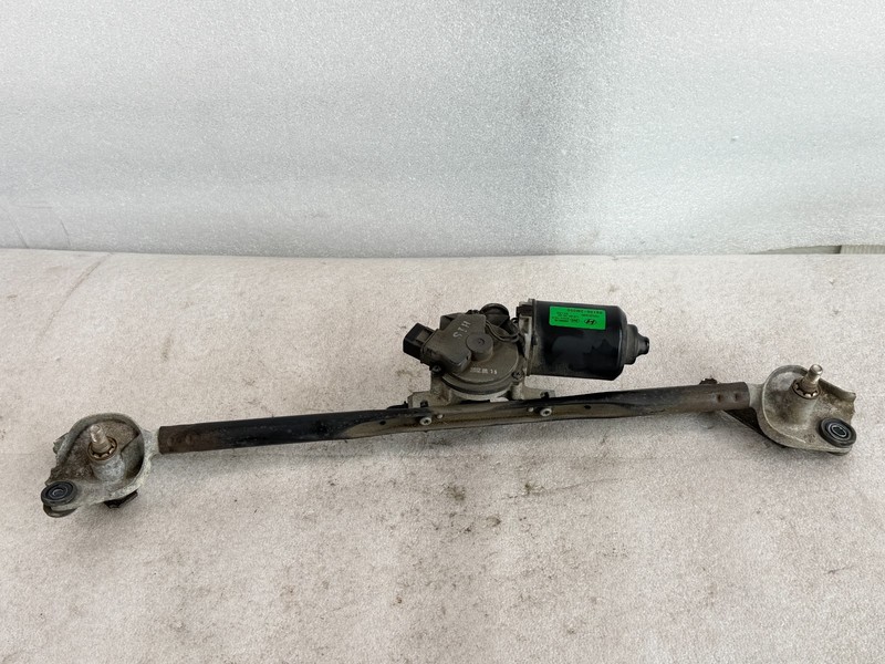 2013 Hyundai Genesis Coupe 2.0T Windshield Wiper MOTOR & TRANSMISSION LINKAGE