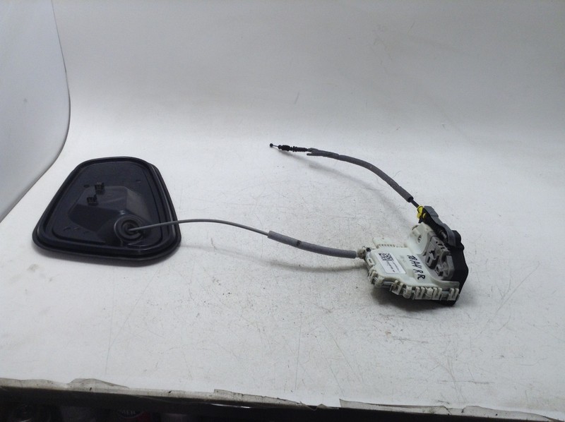 17-19 AUDI A4 REAR RIGHT PASSENGER SIDE DOOR LOCK LATCH OEM