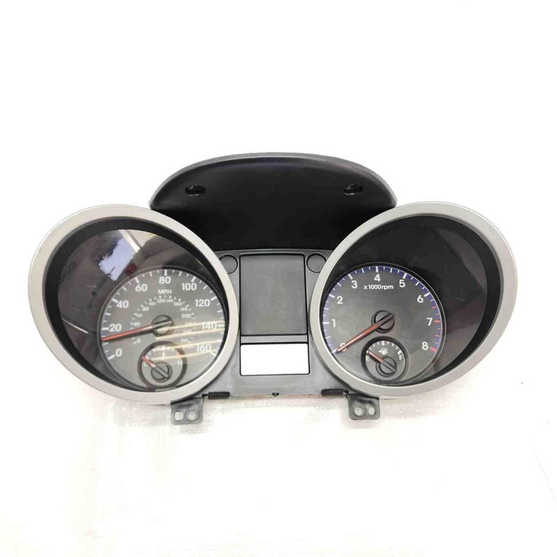 2010 Genesis 2.0L MPH Speedometer Instrument Cluster 124K OEM 940012M110