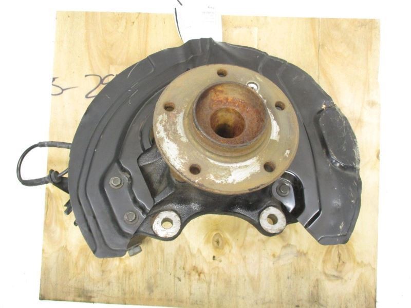 PASSENGER RIGHT FRONT SPINDLE KNUCKLE HUB AWD FITS 12-15 BMW X1 4990